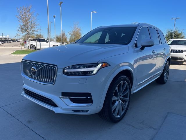 2025 Volvo XC90 Plus