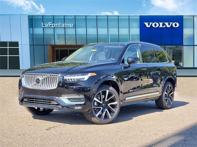 2025 Volvo XC90 Plus