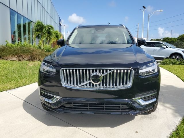 2025 Volvo XC90 Plus