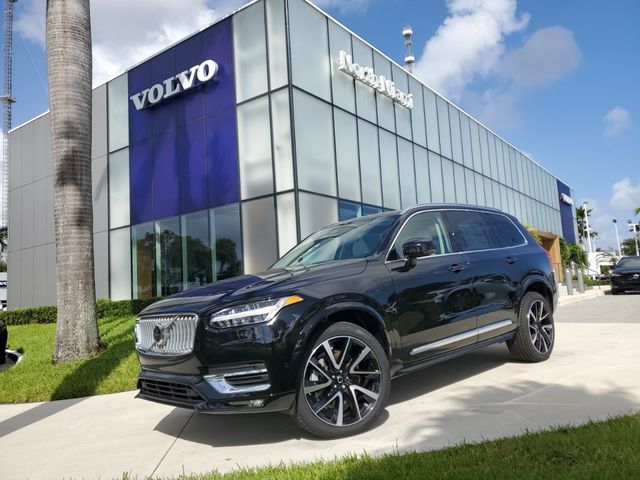 2025 Volvo XC90 Plus