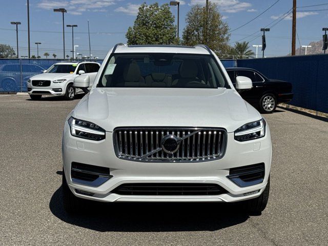 2025 Volvo XC90 Plus