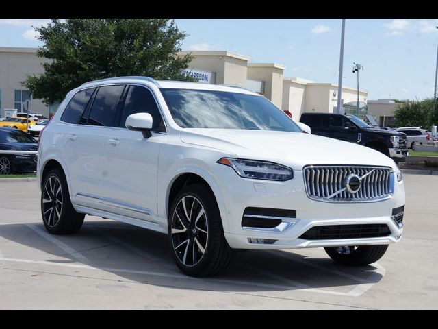 2025 Volvo XC90 Plus