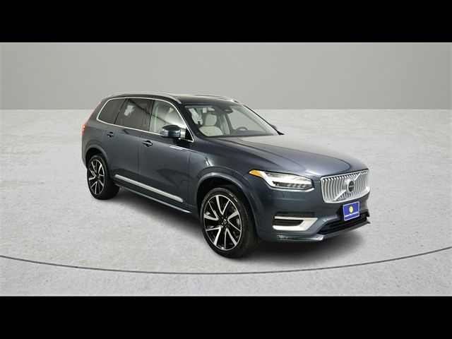 2025 Volvo XC90 Plus