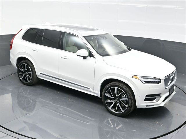 2025 Volvo XC90 Plus