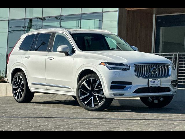 2025 Volvo XC90 Plus