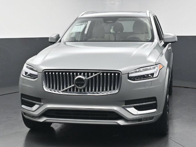 2025 Volvo XC90 Plus