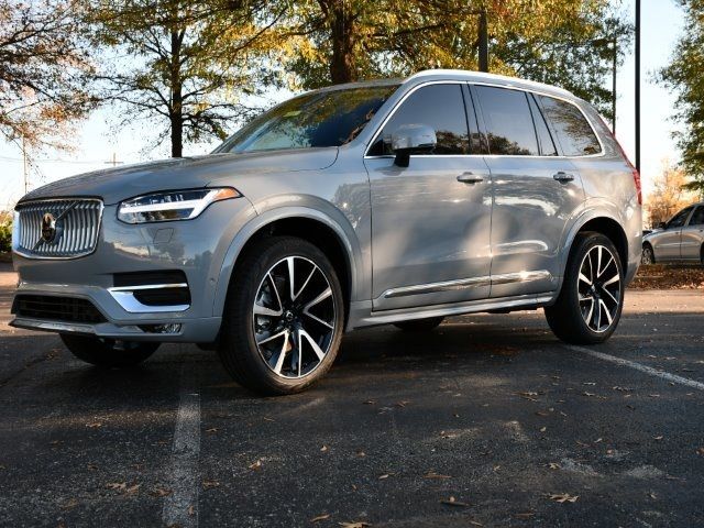 2025 Volvo XC90 Plus