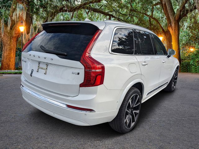 2025 Volvo XC90 Plus