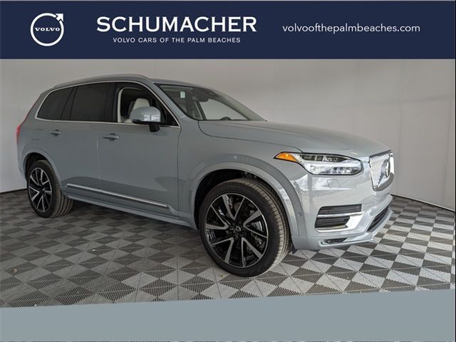 2025 Volvo XC90 Plus