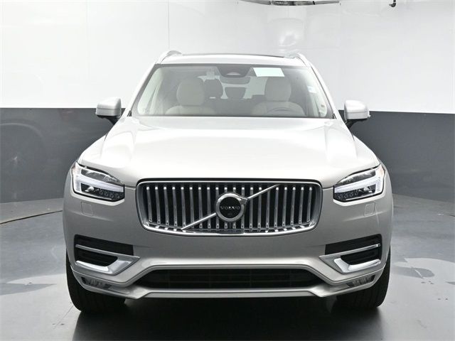 2025 Volvo XC90 Plus