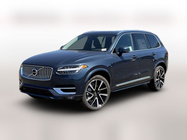 2025 Volvo XC90 Plus