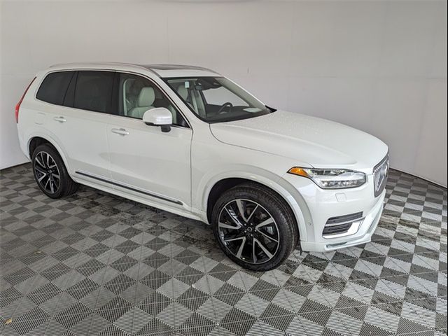 2025 Volvo XC90 Plus