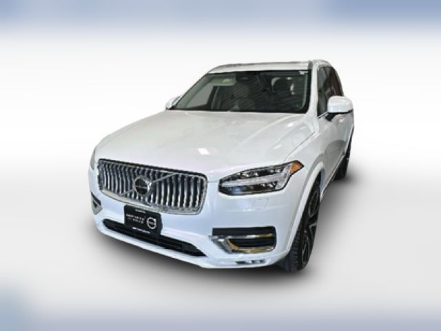 2025 Volvo XC90 Plus