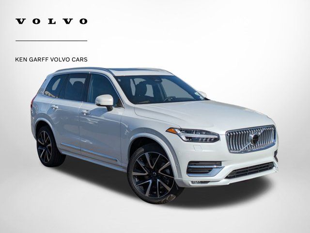 2025 Volvo XC90 Plus