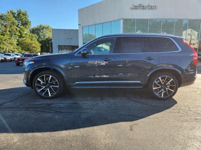 2025 Volvo XC90 Plus