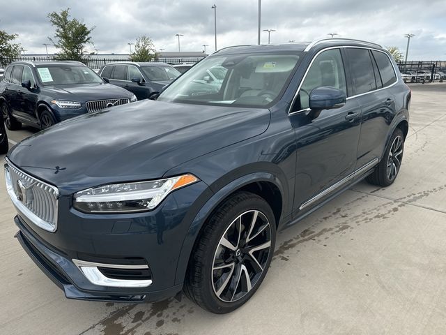 2025 Volvo XC90 Plus