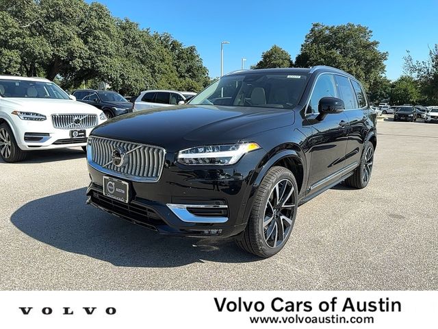 2025 Volvo XC90 Plus