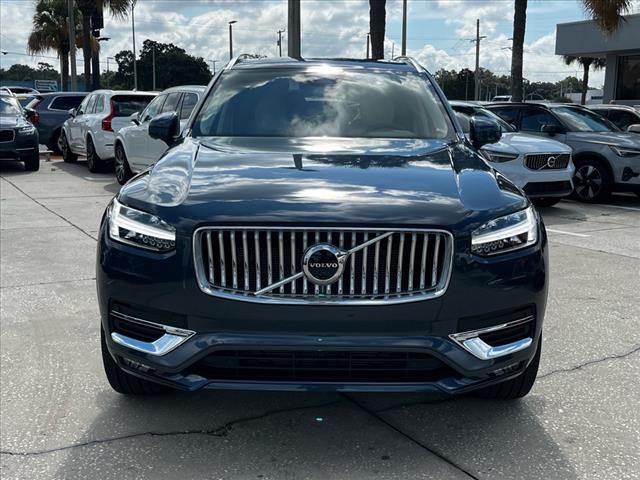 2025 Volvo XC90 Plus