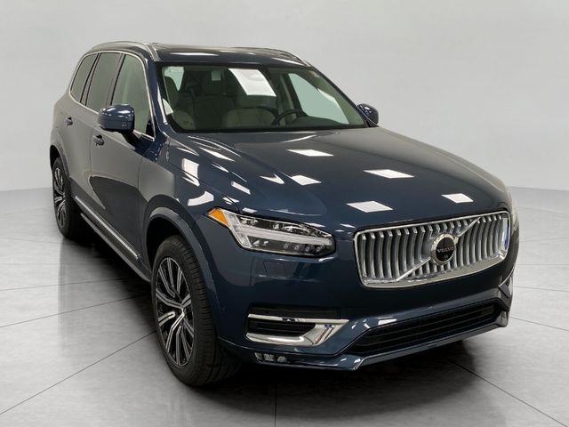 2025 Volvo XC90 Plus