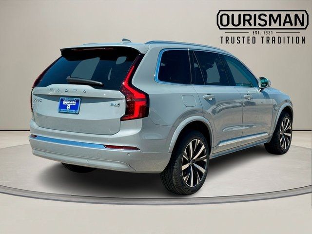 2025 Volvo XC90 Core