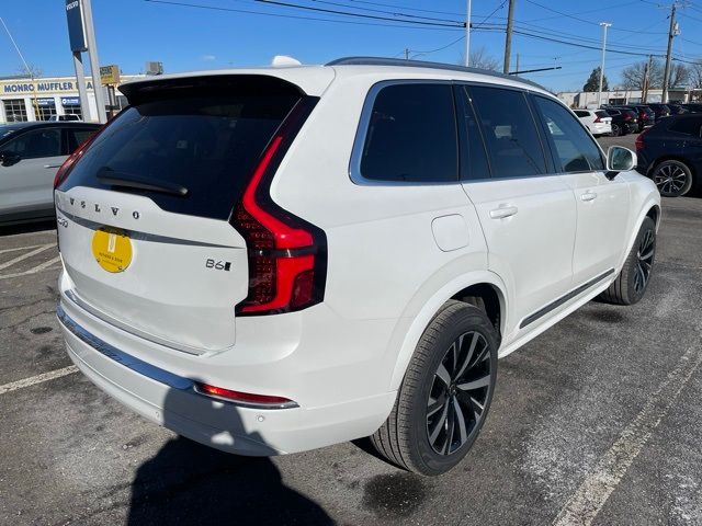 2025 Volvo XC90 Core