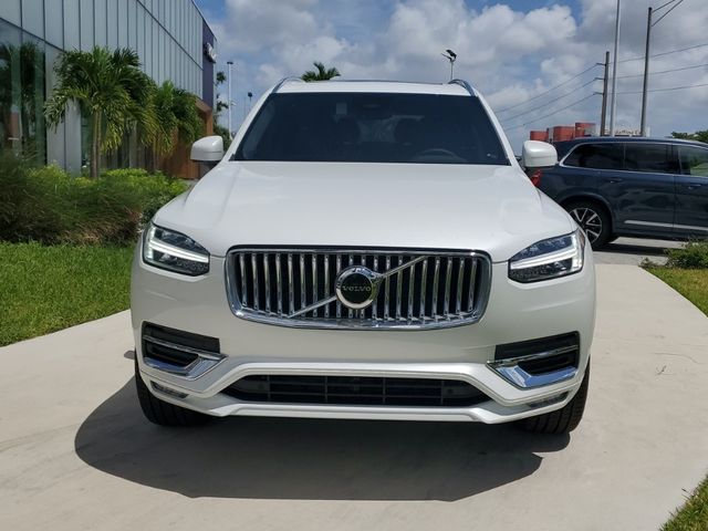 2025 Volvo XC90 Core