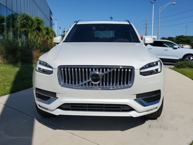 2025 Volvo XC90 Core