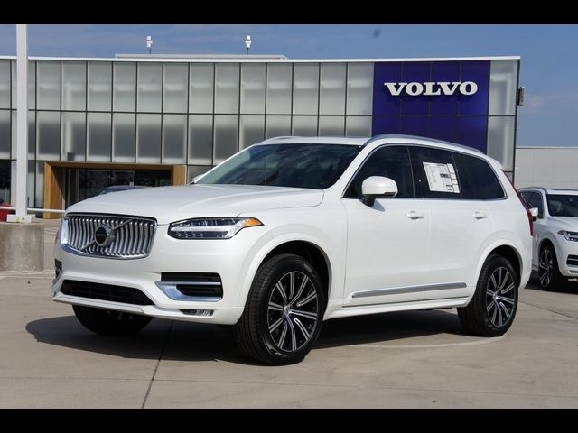 2025 Volvo XC90 Core