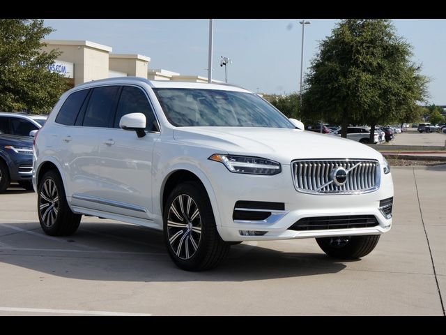 2025 Volvo XC90 Core