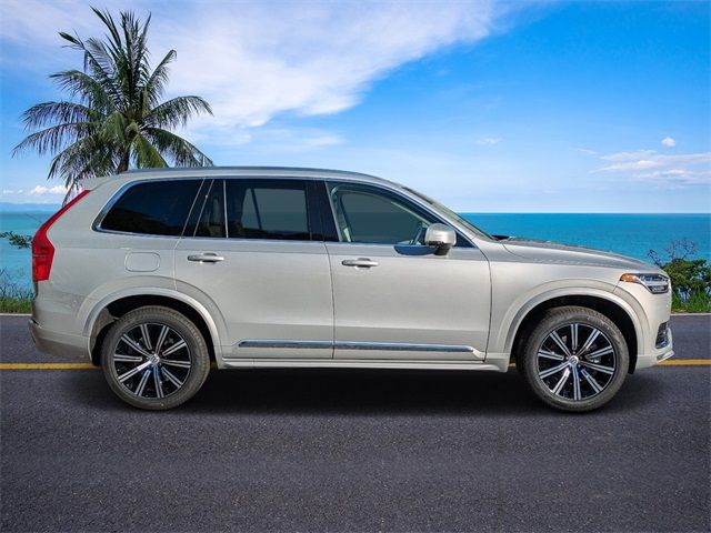 2025 Volvo XC90 Core