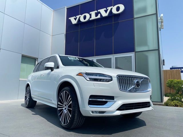 2025 Volvo XC90 Plus