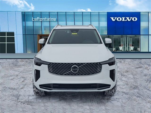 2025 Volvo XC90 Plus