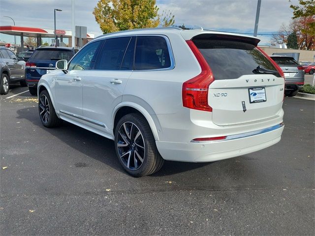 2025 Volvo XC90 Plus