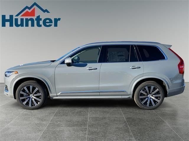 2025 Volvo XC90 Plus