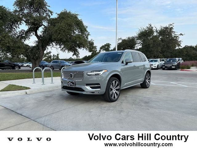 2025 Volvo XC90 Plus