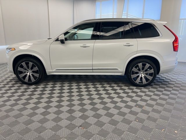 2025 Volvo XC90 Plus