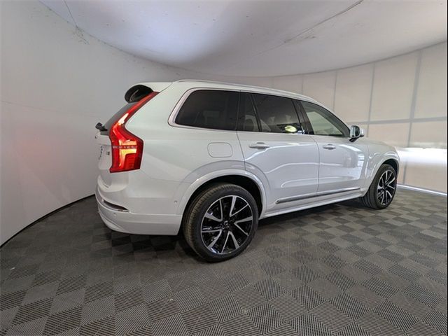 2025 Volvo XC90 Plus