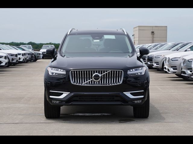 2025 Volvo XC90 Plus