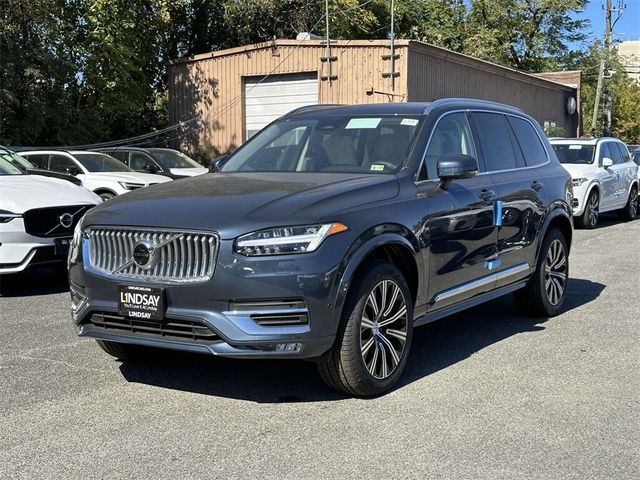 2025 Volvo XC90 Plus