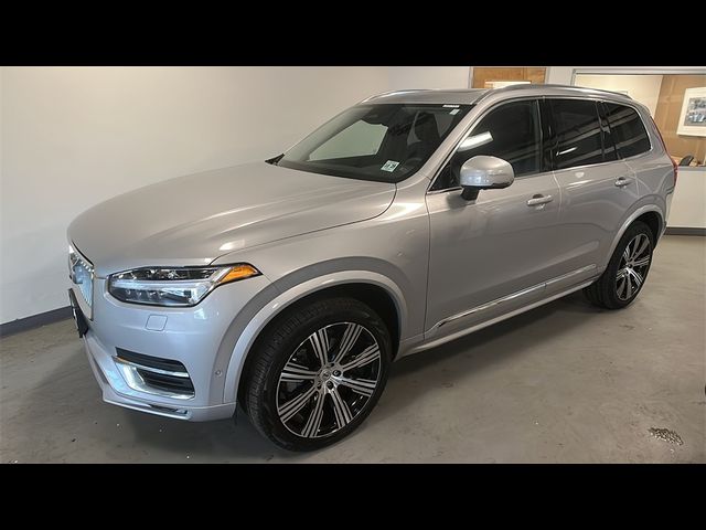 2025 Volvo XC90 Plus