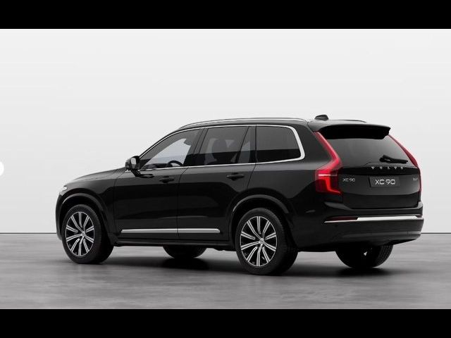 2025 Volvo XC90 Plus