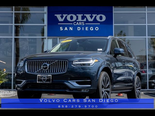 2025 Volvo XC90 Plus