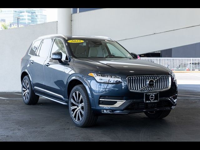 2025 Volvo XC90 Plus