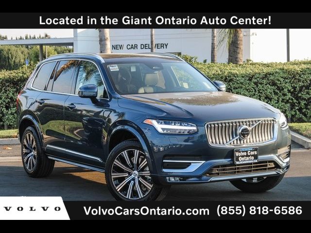 2025 Volvo XC90 Plus