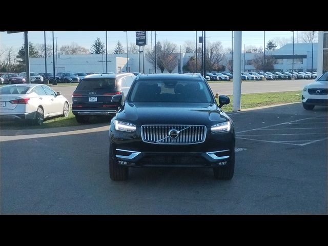 2025 Volvo XC90 Plus