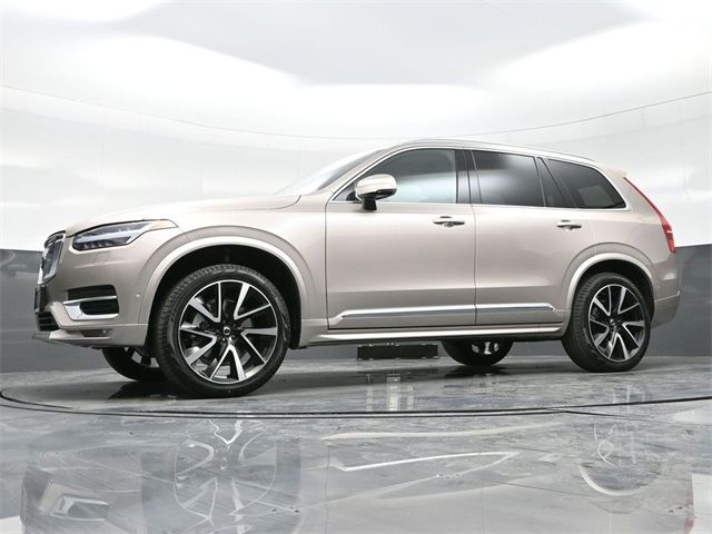 2025 Volvo XC90 Plus