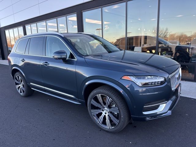 2025 Volvo XC90 Plus