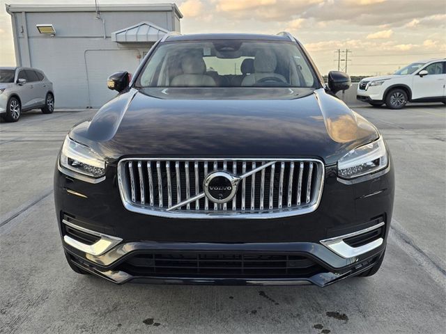 2025 Volvo XC90 Plus