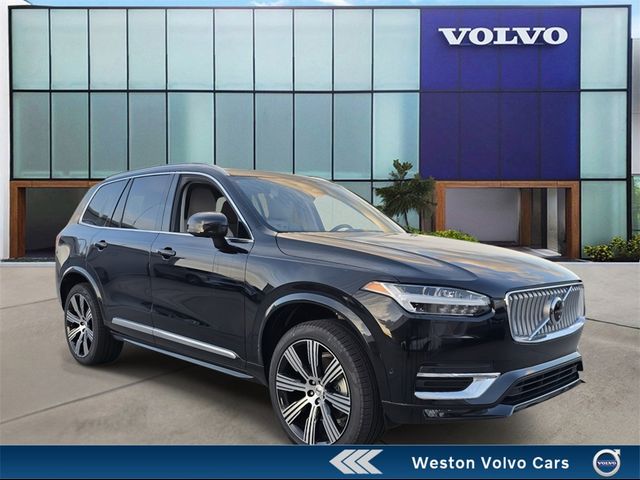 2025 Volvo XC90 Plus