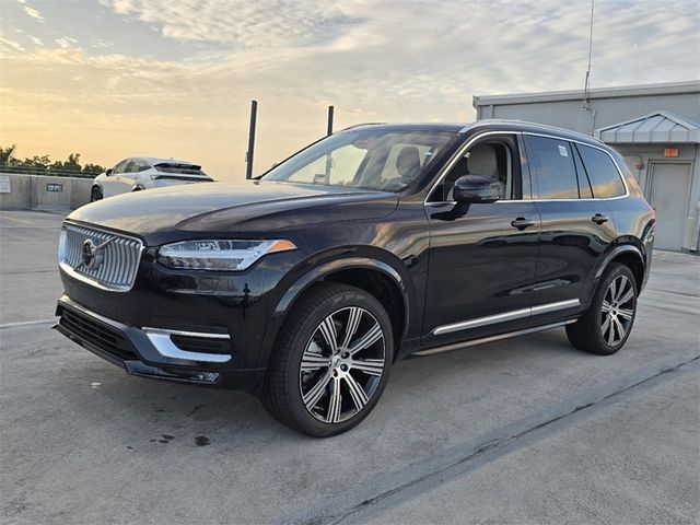 2025 Volvo XC90 Plus